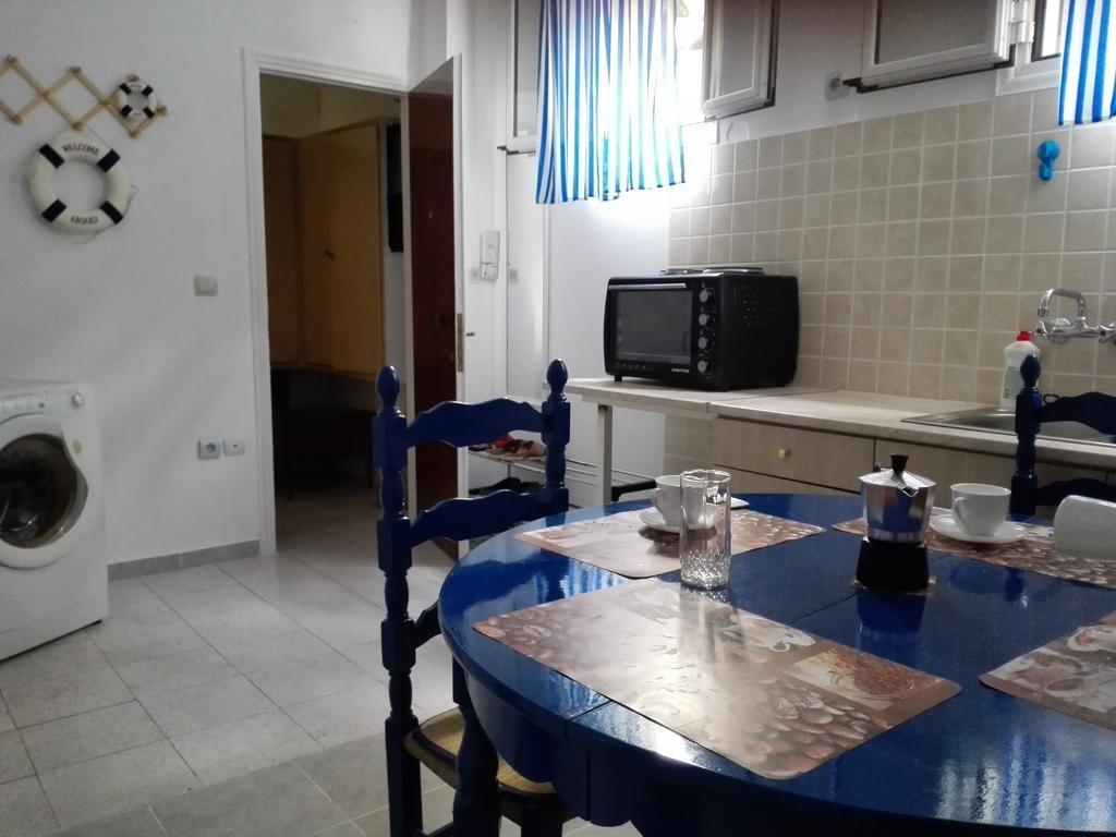 Cosy Apartment Pinotsi Athens Exterior photo